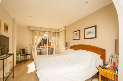 96s2czd5r9m5-3595ad71cbd87be6c3643a4285ef4791