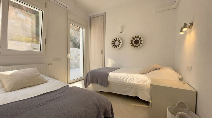 Image No.11-4 Bed Villa for sale