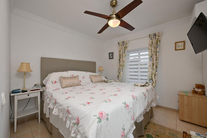 Image No.12-4 Bed Villa for sale