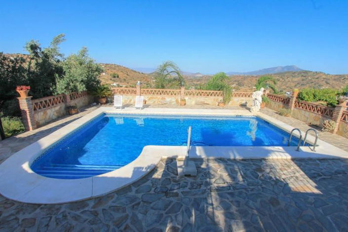 Image No.2-3 Bed Villa for sale