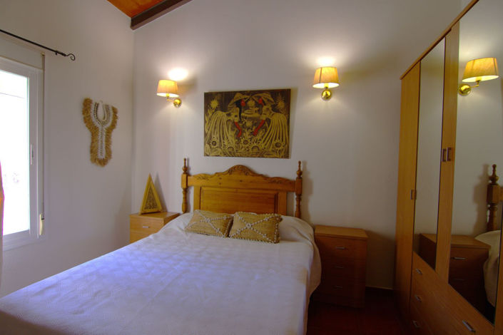 Image No.10-3 Bed Villa for sale