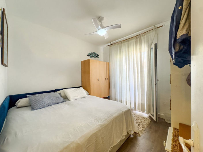 Image No.11-3 Bed Townhouse for sale