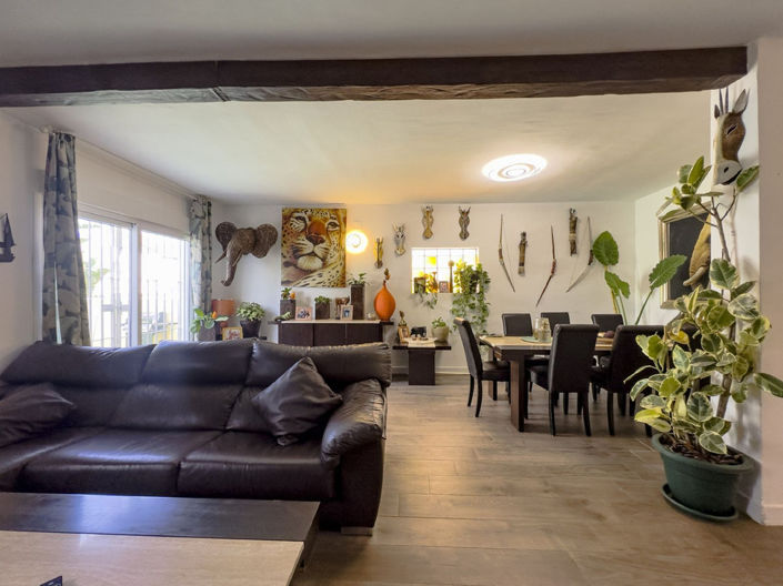 Image No.6-3 Bed Townhouse for sale