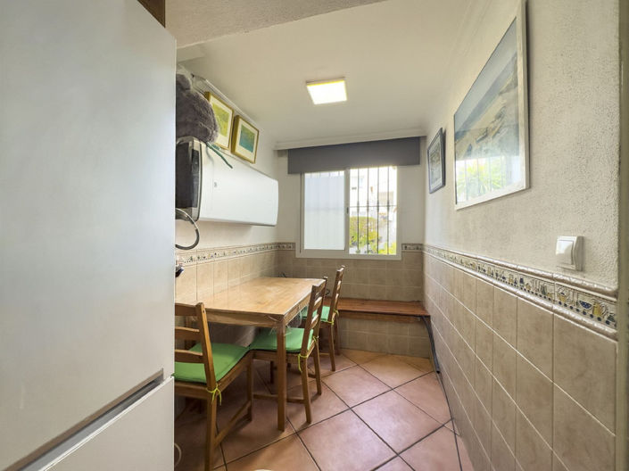 Image No.8-3 Bed Townhouse for sale