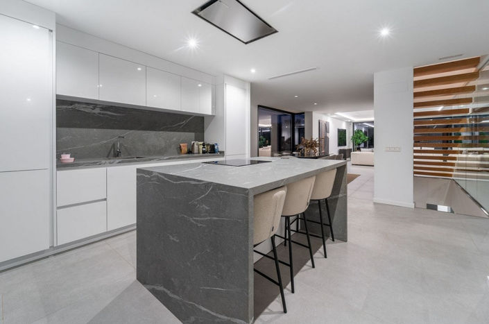 Image No.12-5 Bed Villa for sale