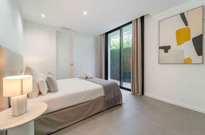 Image No.17-5 Bed Villa for sale