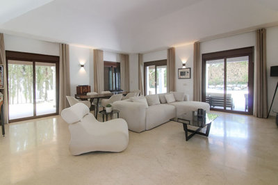 rc4tbtfq2o12-53013098fcab6c38b1379cd33298e050