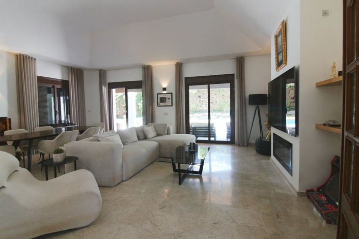 Image No.7-4 Bed Villa for sale