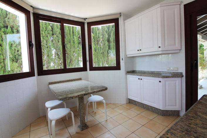 Image No.8-4 Bed Villa for sale