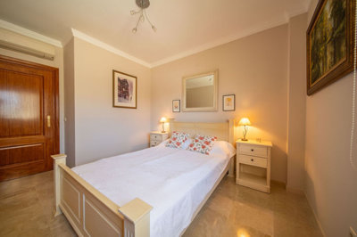 yaxloazodzi12-53013098fcab6c38b1379cd33298e05