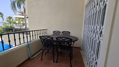 st8sfxojahq27-f6e8bc237ba13ac4c268badec6354f3