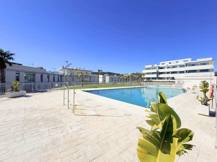 Image No.2-Appartement de 3 chambres à vendre à Estepona