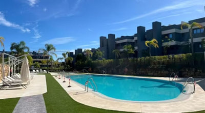 yin4bixgwo12-53013098fcab6c38b1379cd33298e050