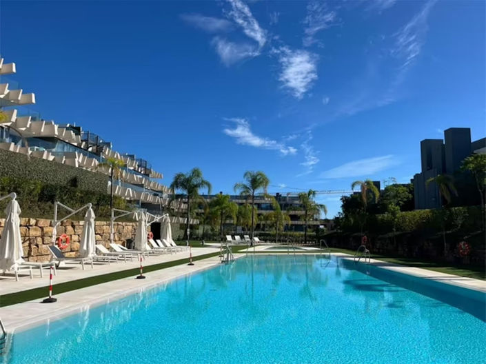 Image No.2-Appartement de 3 chambres à vendre à Estepona