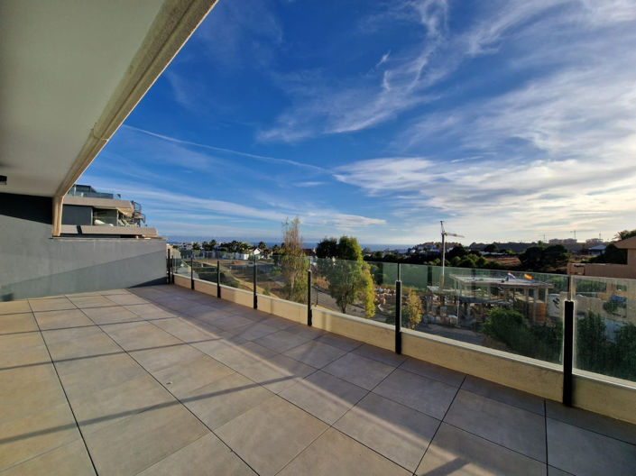 Image No.2-Appartement de 3 chambres à vendre à Estepona