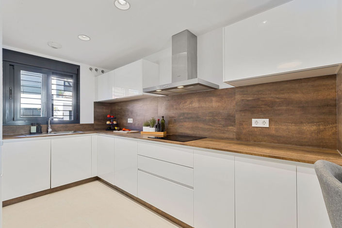 Image No.11-3 Bed Townhouse for sale