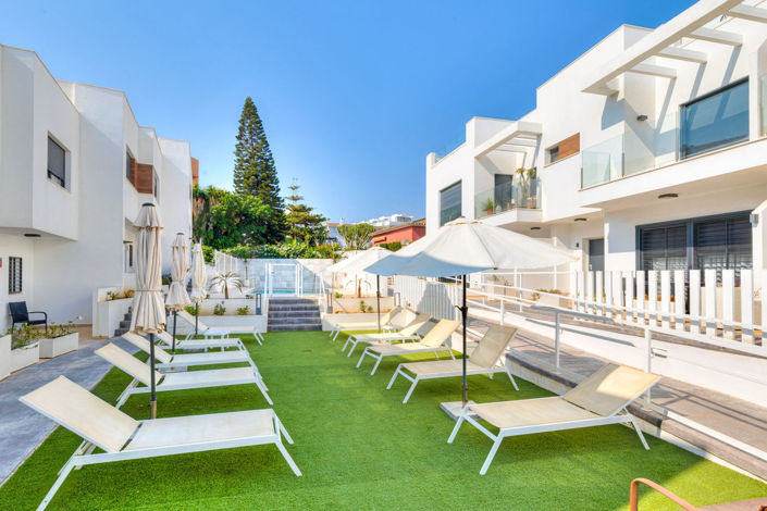 Image No.4-3 Bed Townhouse for sale