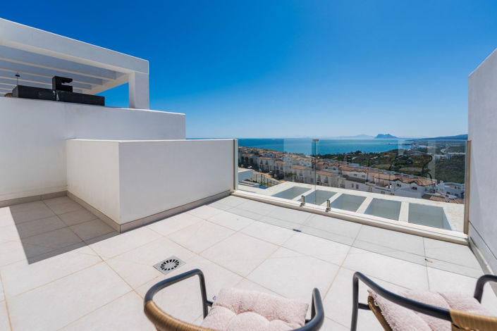 Image No.10-4 Bed Townhouse for sale