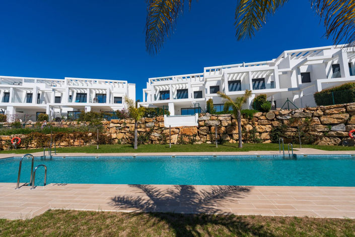 Image No.2-4 Bed Townhouse for sale