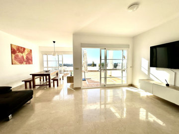 poz8rjy4dbl3-e898b2bb2a2fdfd06d2c39894dce8316