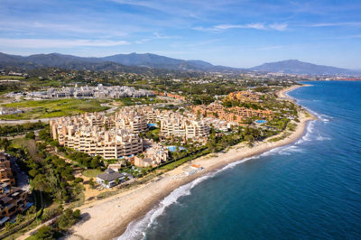 a0zebibzjjc18-cc72f169493c096e712837ff5d8b6e4