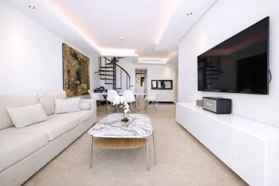 2bu96xh3al62-5bd7b9d04b45e33852eaf0ec6670150d