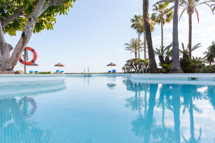 Image No.2-Appartement de 2 chambres à vendre à Estepona