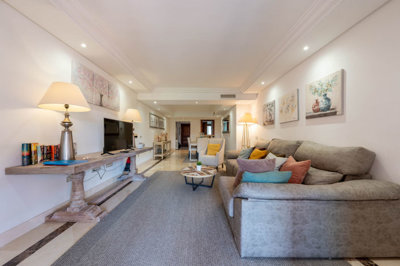 vu2571m89b89-467d0cee5b725f3ef65f102a0c2e69c0