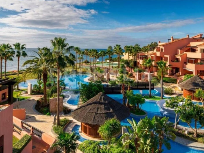 Image No.2-Appartement de 2 chambres à vendre à Estepona