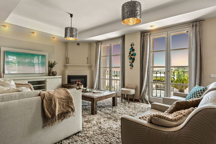 Image No.8-5 Bed Townhouse for sale