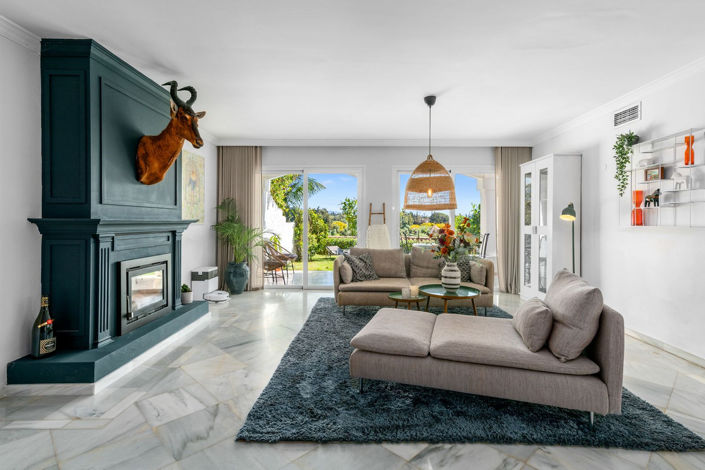 Image No.5-4 Bed Townhouse for sale