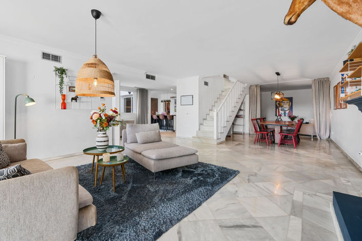 Image No.6-4 Bed Townhouse for sale