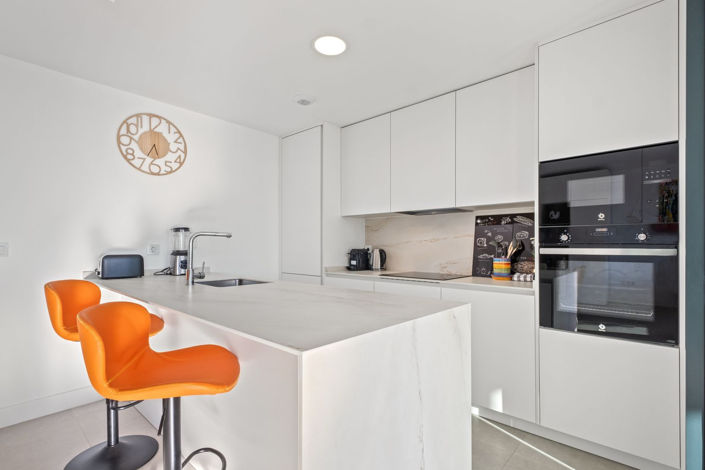 Image No.8-3 Bed Apartment for sale