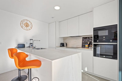 irhi7637v9b7-aa4cc561180b369757c0bb4af9886cd3