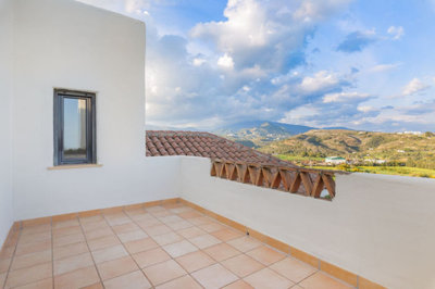 1fn9nkd84a318-cc72f169493c096e712837ff5d8b6e4