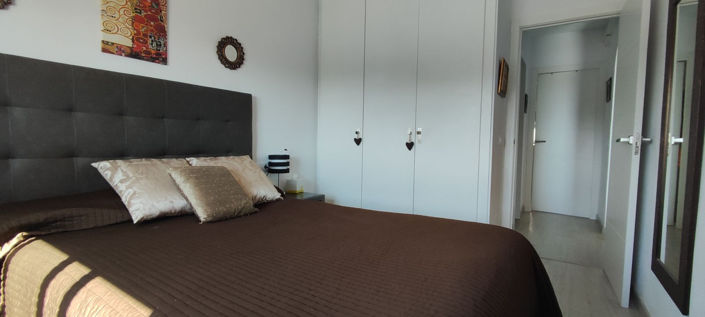 Image No.11-2 Bed Apartment for sale