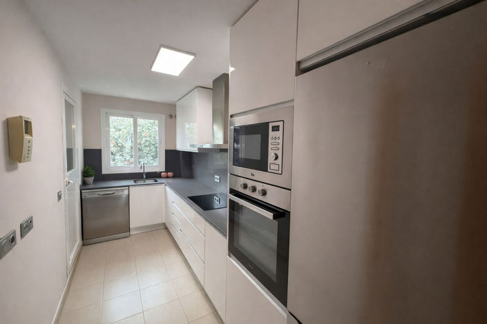 Image No.11-2 Bed Apartment for sale