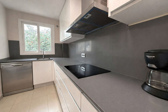 Image No.14-2 Bed Apartment for sale