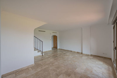 agtve317eb18-cc72f169493c096e712837ff5d8b6e41