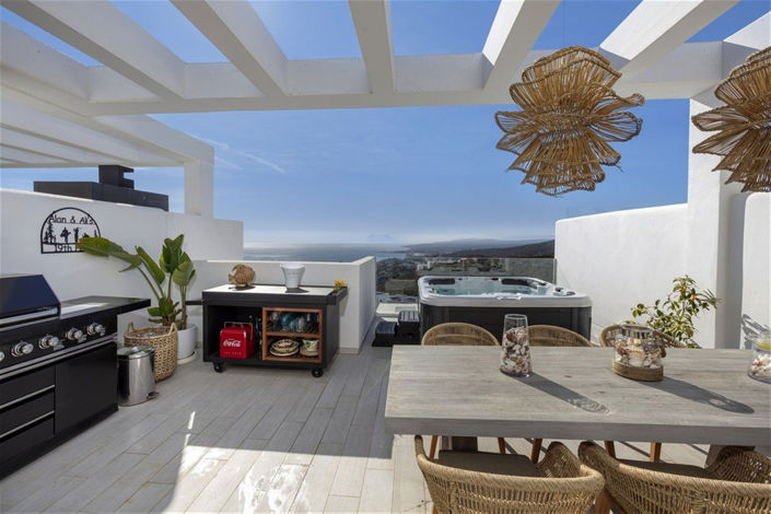 Image No.4-3 Bed Townhouse for sale