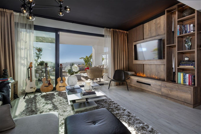 Image No.8-3 Bed Townhouse for sale