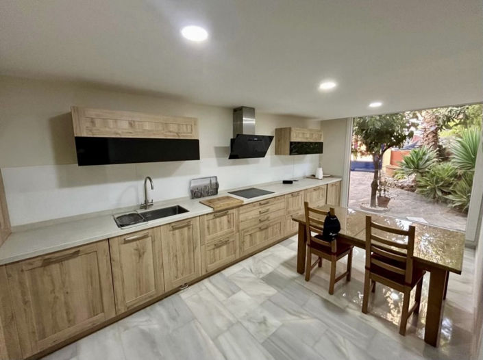 Image No.6-4 Bed Townhouse for sale