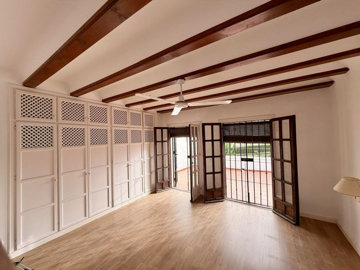 lj290sv37zc14-d70dc3102c00d7be0e872dfe1c1f86d