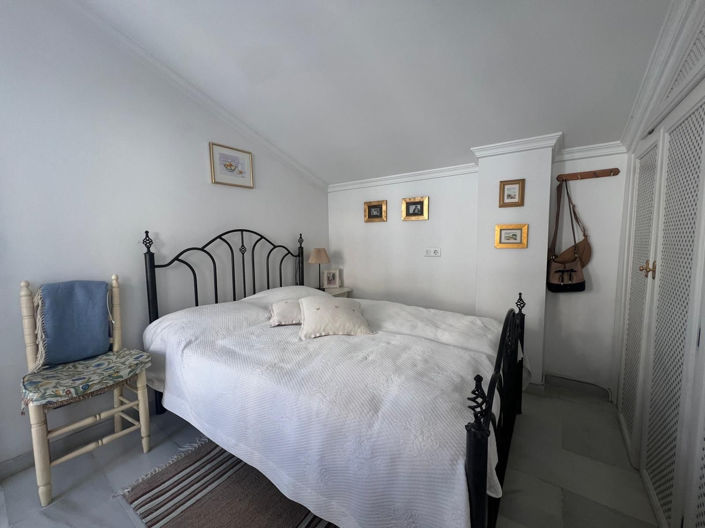 Image No.16-3 Bed Townhouse for sale