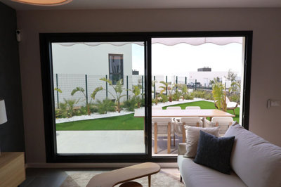 vrqdnzi7nfj8-e64a9055bba3e77ac8aca3b893cdf826