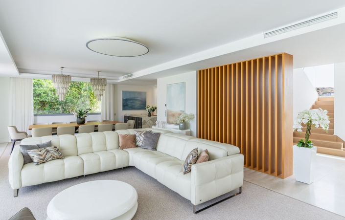 Image No.10-5 Bed Villa for sale