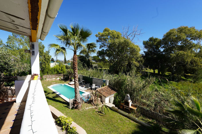 Image No.4-6 Bed Villa for sale