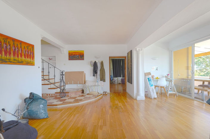 Image No.8-6 Bed Villa for sale