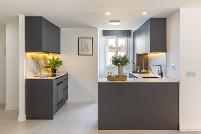 jh5p65qnycj26-c684a62c9f160a1f90904dd925da064