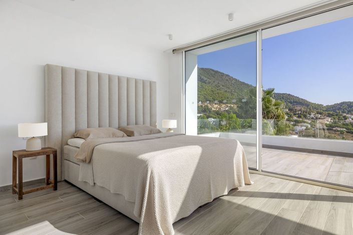 Image No.22-3 Bed Villa for sale